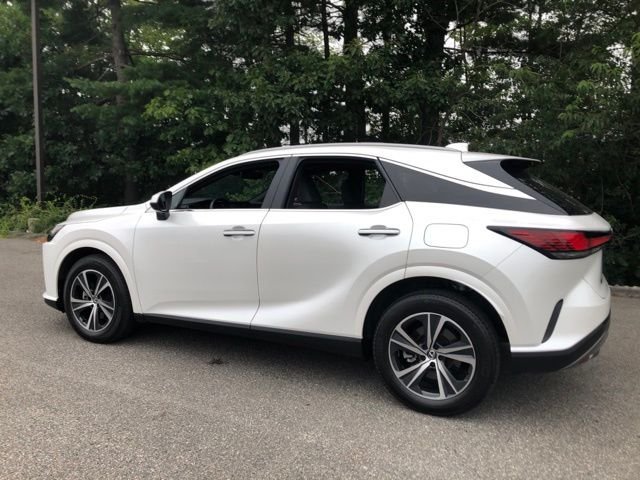 Used 2025 White Pearl Lexus 350 Premium image 6