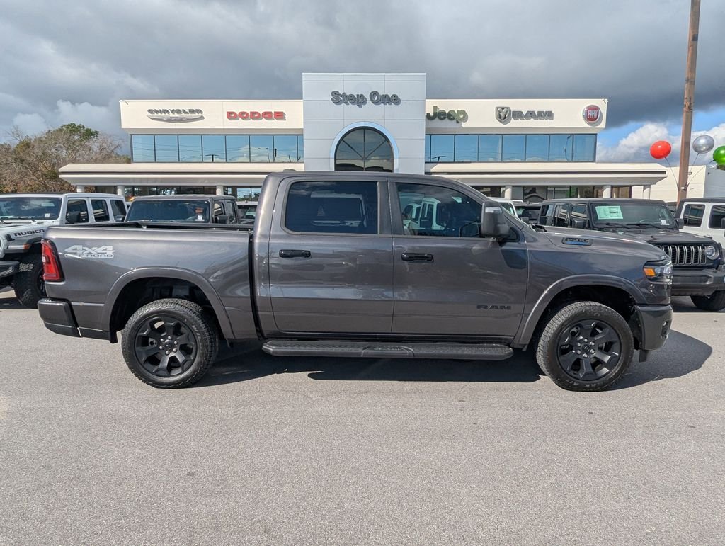 New 2026 Granite Crystal Metallic Clear-Coat Exterior Paint Ram Big Horn/Lone Star image 4