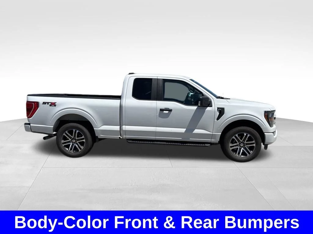 Used 2023 White Ford XL image 8