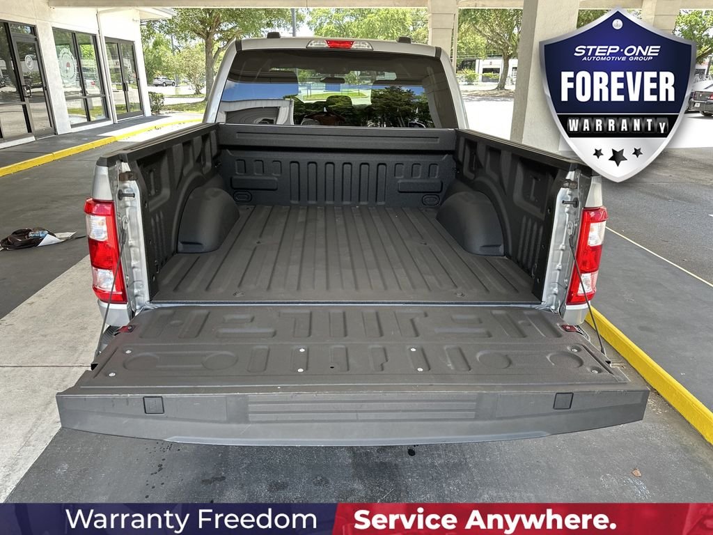 Used 2023 Silver Ford XL image 30
