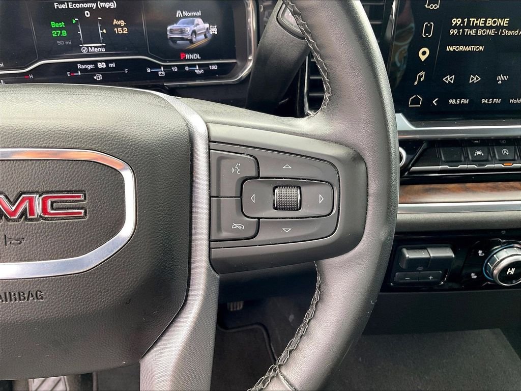 Used 2025 Silver GMC SLT image 24
