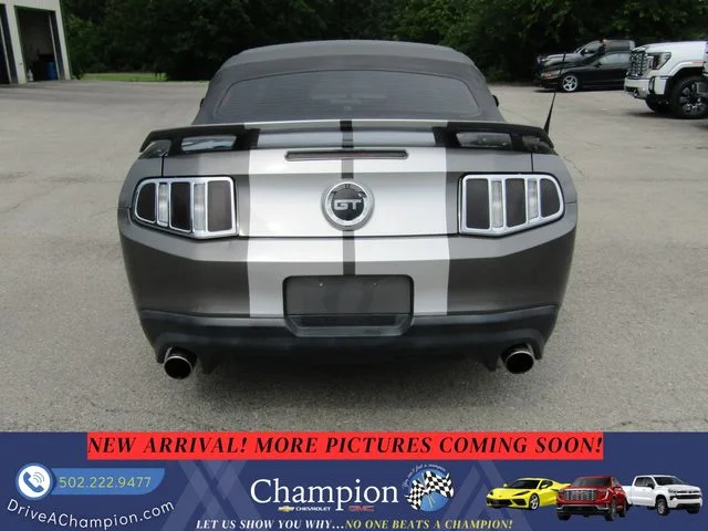 Used 2011 Gray Ford GT image 8