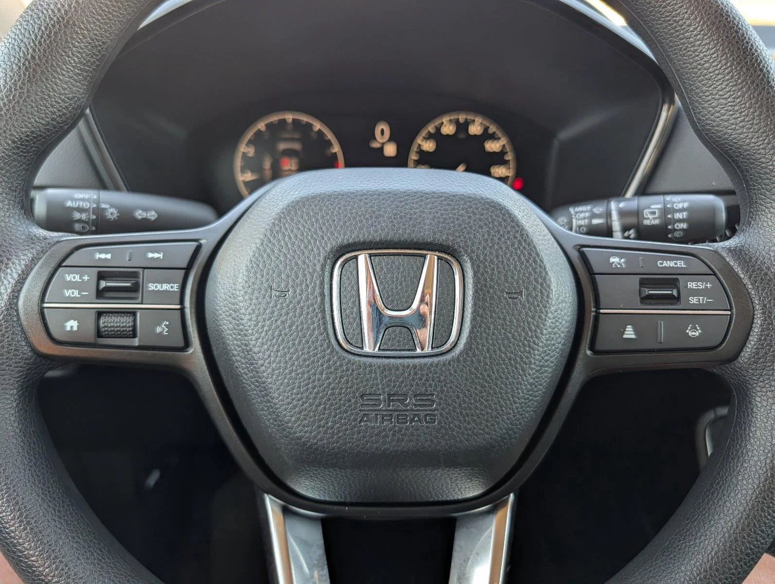 Used 2025 Urban Gray Pearl Honda EX image 21