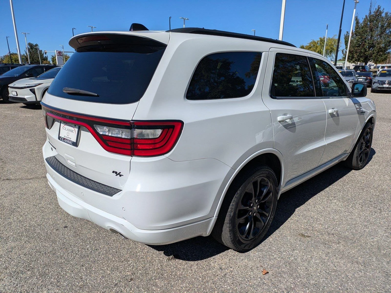 Used 2023 White Knuckle Clearcoat Dodge R/T Plus image 4