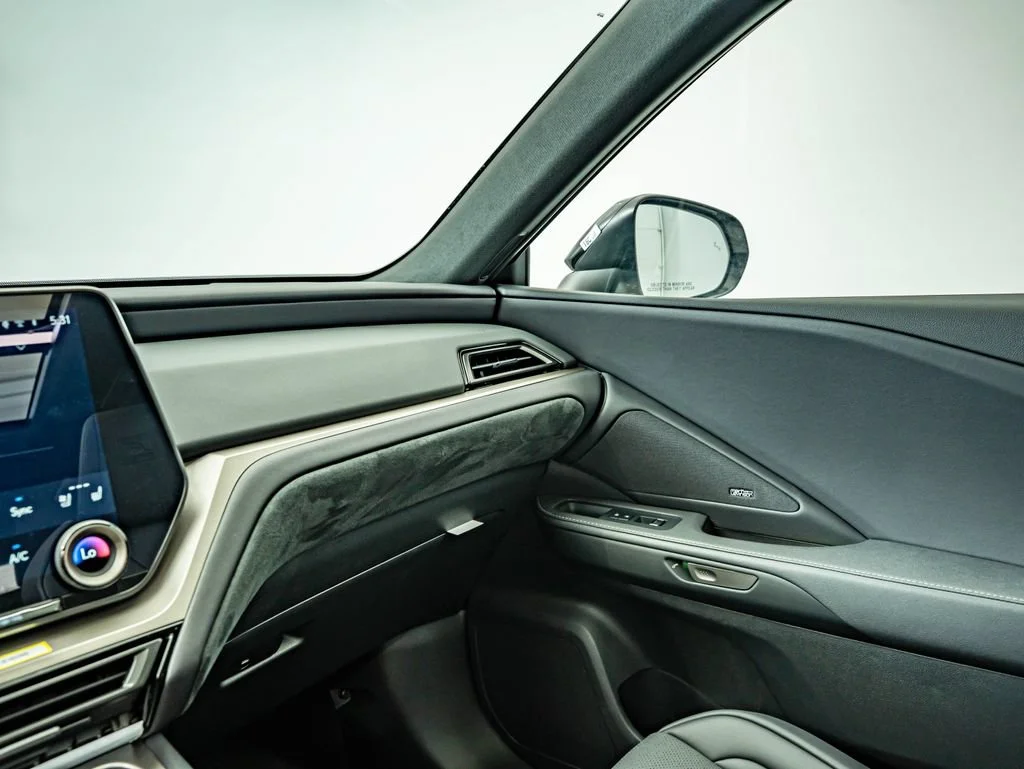 New 2026 Wind Chill Pearl Lexus F SPORT HANDLING AWD image 28