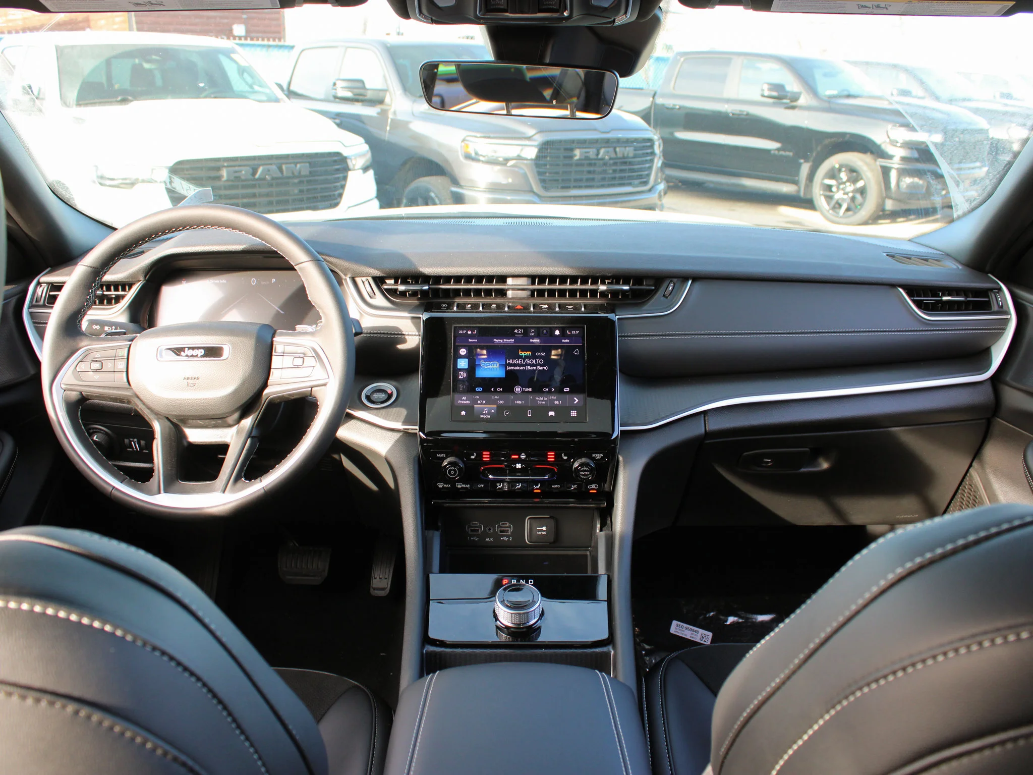 New 2025 Silver Jeep Altitude* 4x4, Sunroof, Trailer Tow Package, Heated Leather image 14