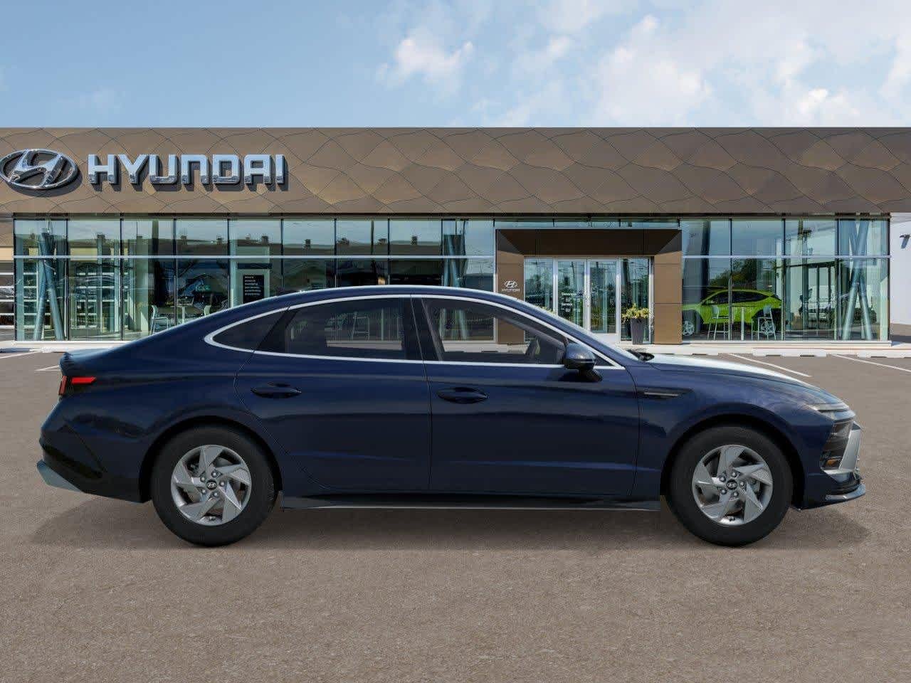 Used 2026 Carbon Blue Hyundai SE image 7