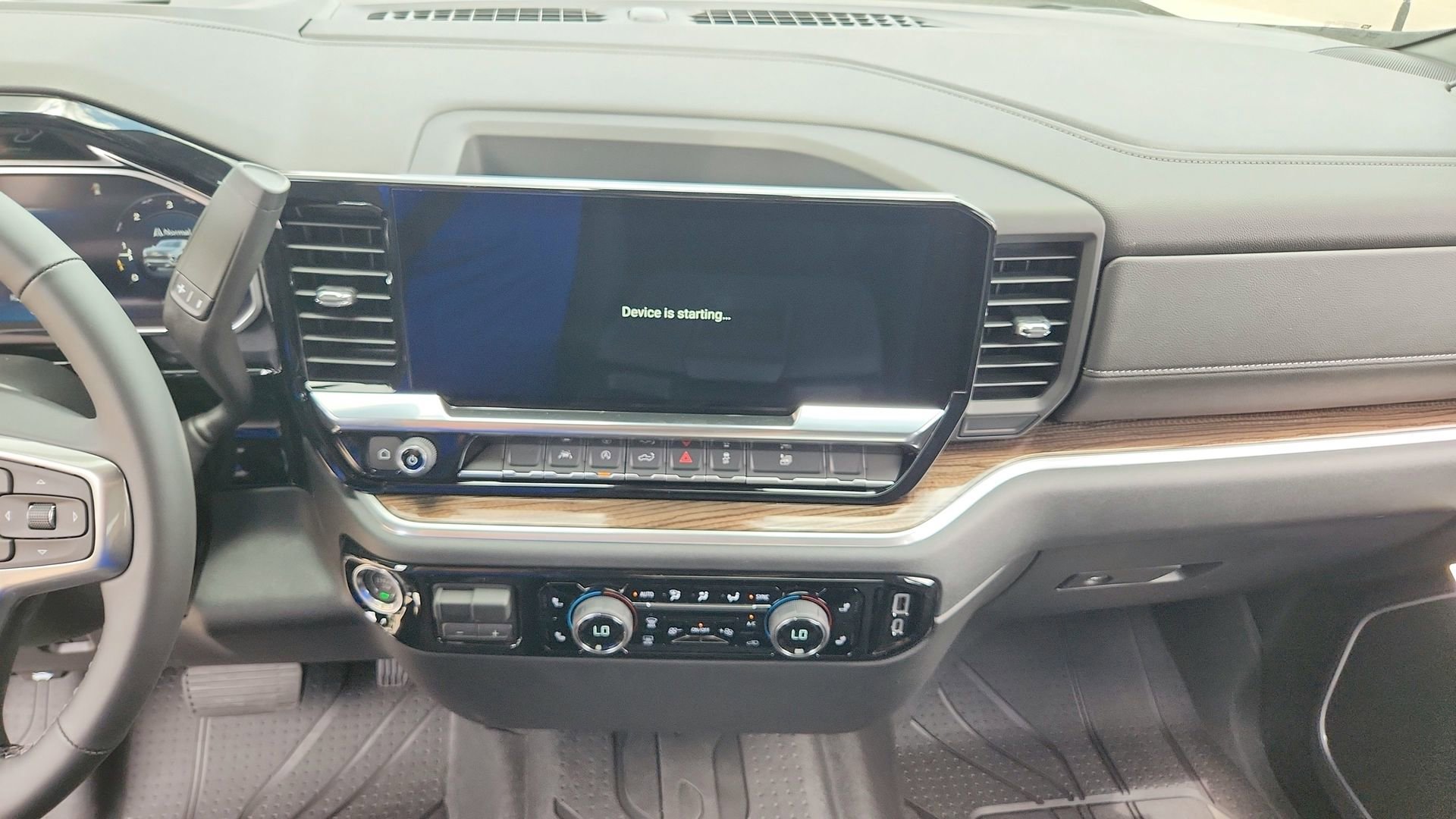 2026 Chevrolet Silverado 1500 RST - Photo 17