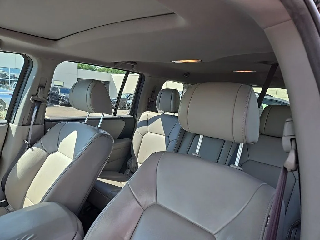 Used 2015  Honda EX-L image 5