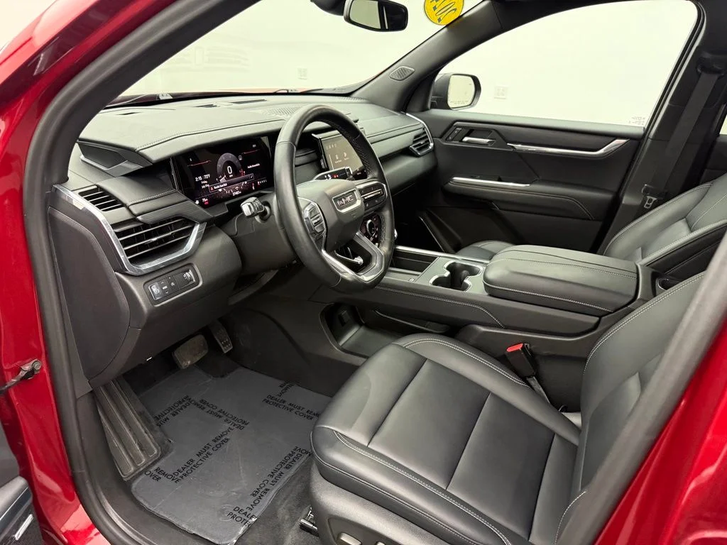 Used 2024 Red GMC Elevation image 21