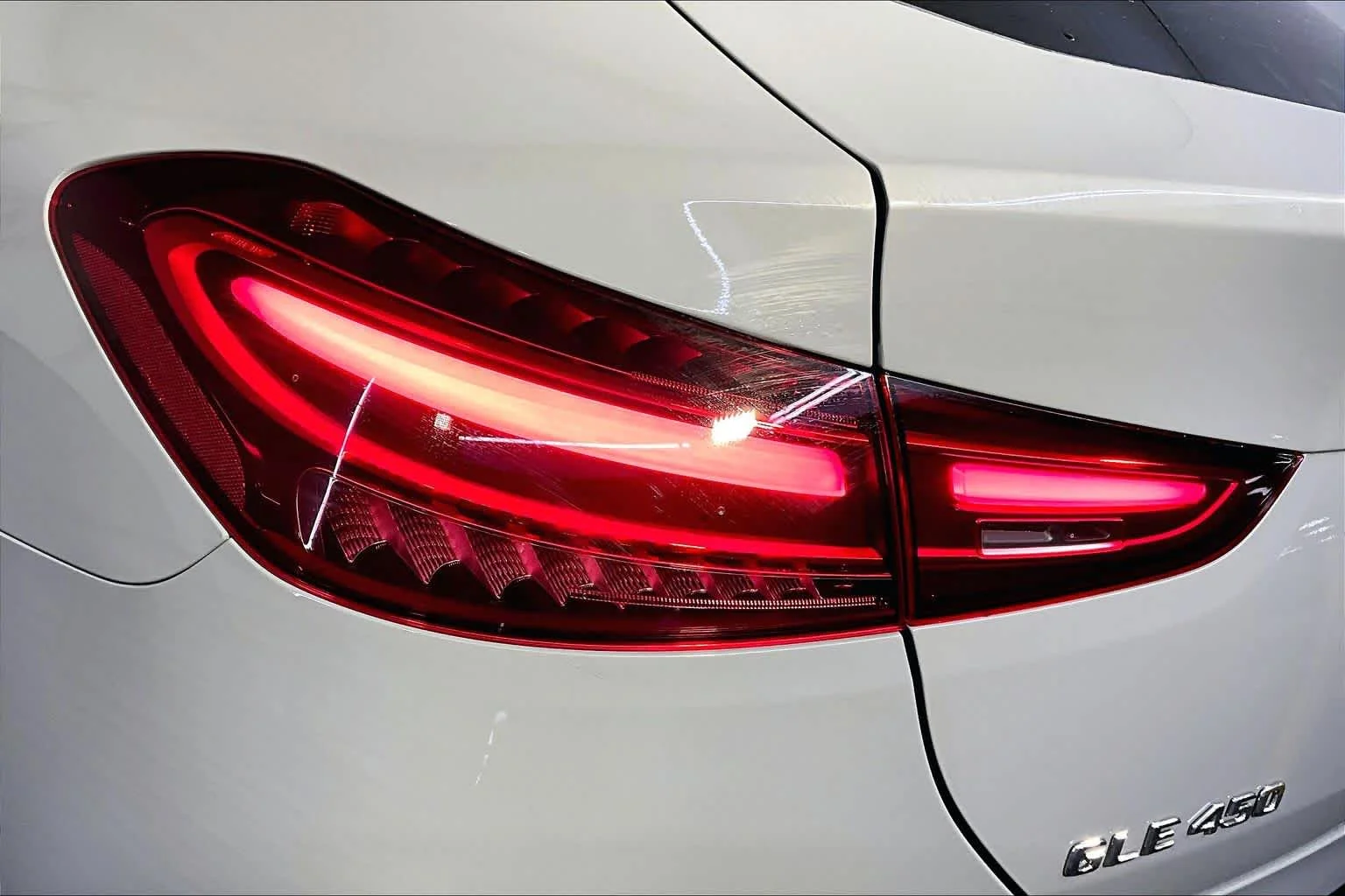 Certified Used 2026 MANUFAKTUR Alpine Grey Mercedes-Benz GLE 450 image 5