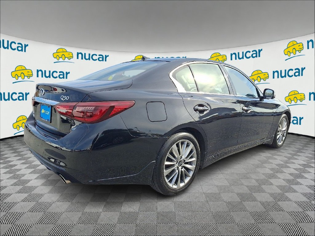 Used 2023 Black INFINITI LUXE image 7