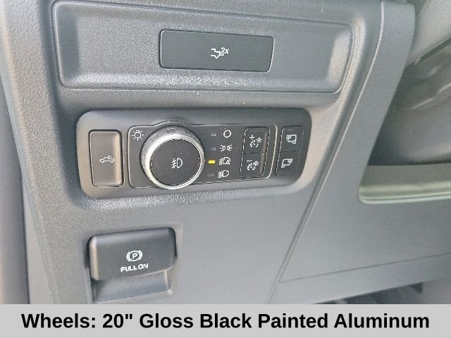 New 2026 White Ford XLT image 9