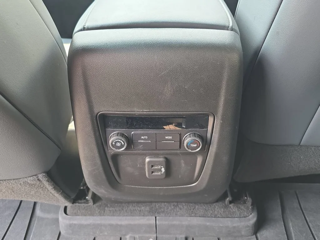 Used 2024 Ebony Twilight Metallic Buick Essence image 22