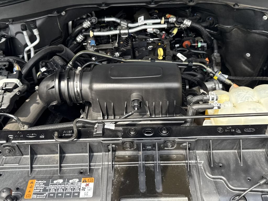 Used 2023 Black Ford XLT image 27