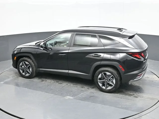 New 2026 Black Hyundai SEL image 11