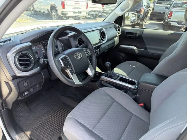 Used 2023 White Toyota SR5 V6 image 18