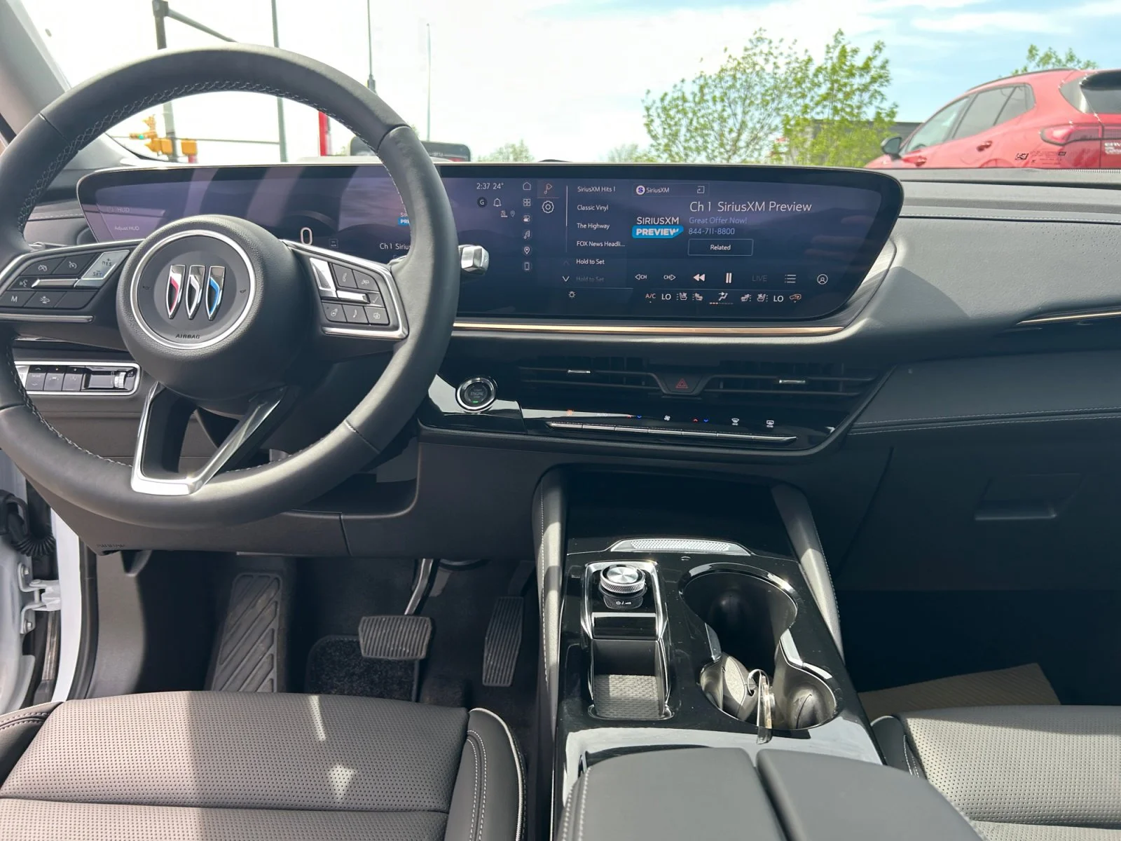 New 2026 Iridescent White Tricoat Buick Avenir AWD image 21