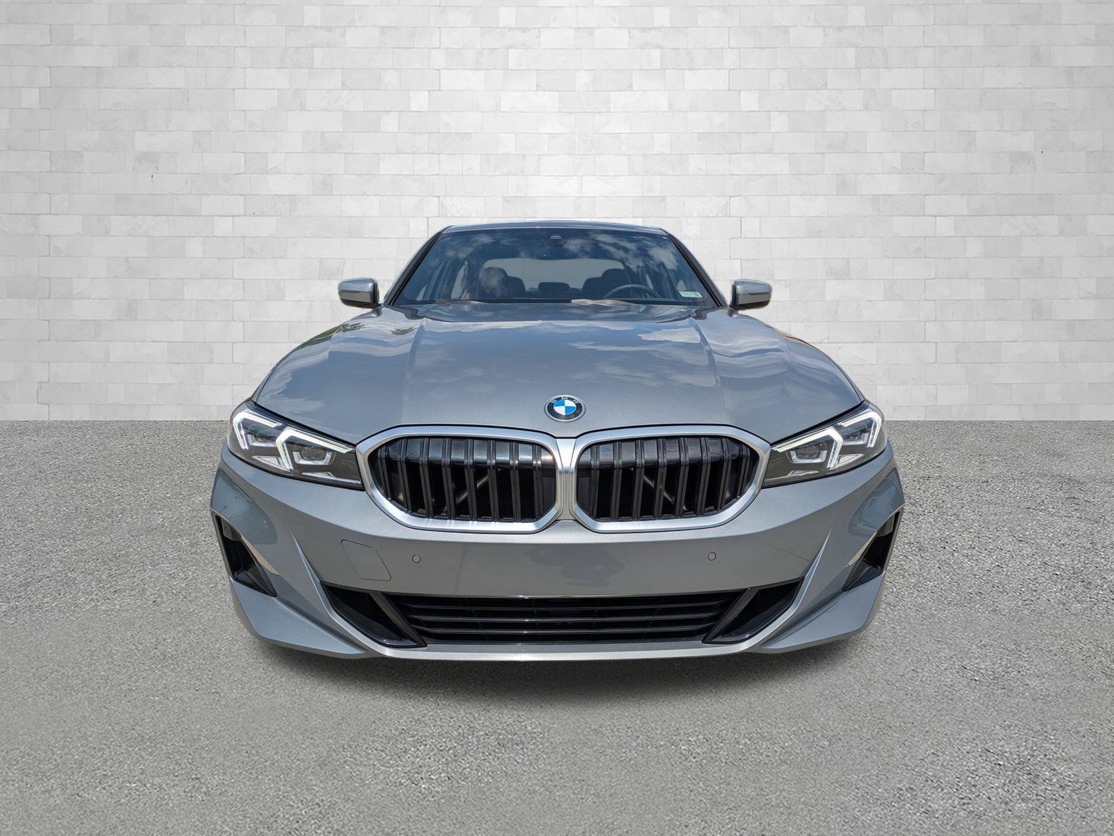 2023 BMW 3 Series 330i - Photo 6