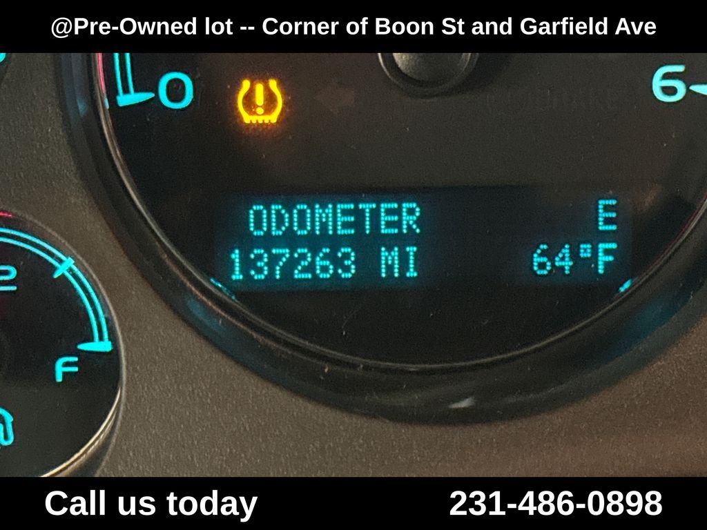 Used 2011 Black GMC SLT 1500 image 22