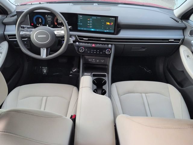 Certified Used 2025 Red Hyundai SEL image 14