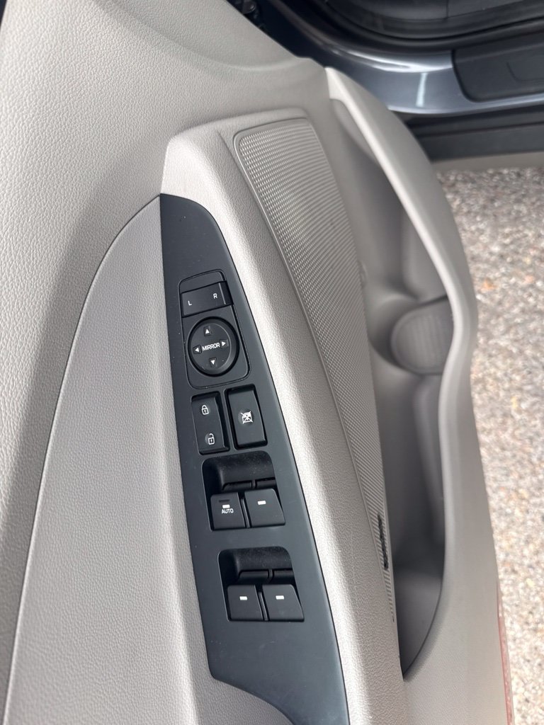 Used 2021 Gray Hyundai Sport image 15