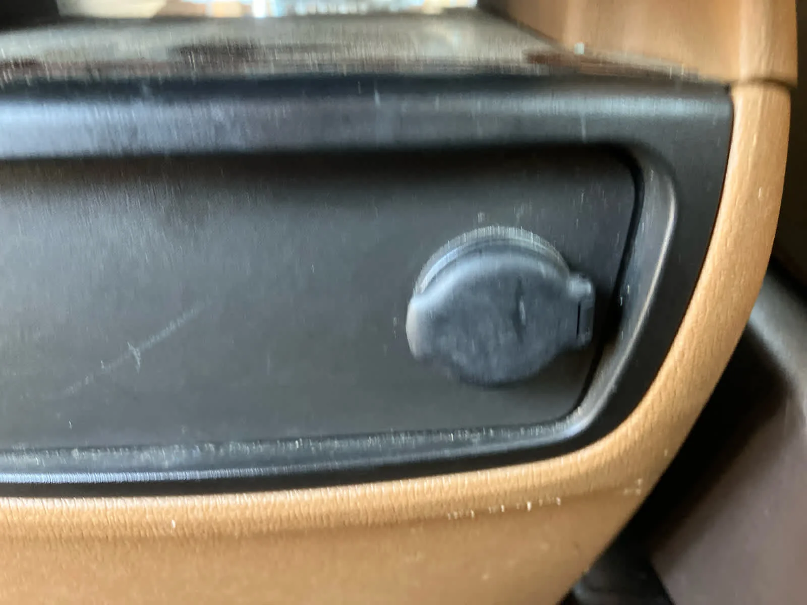 Used 2013 Champagne Silver Metallic Buick Leather image 28