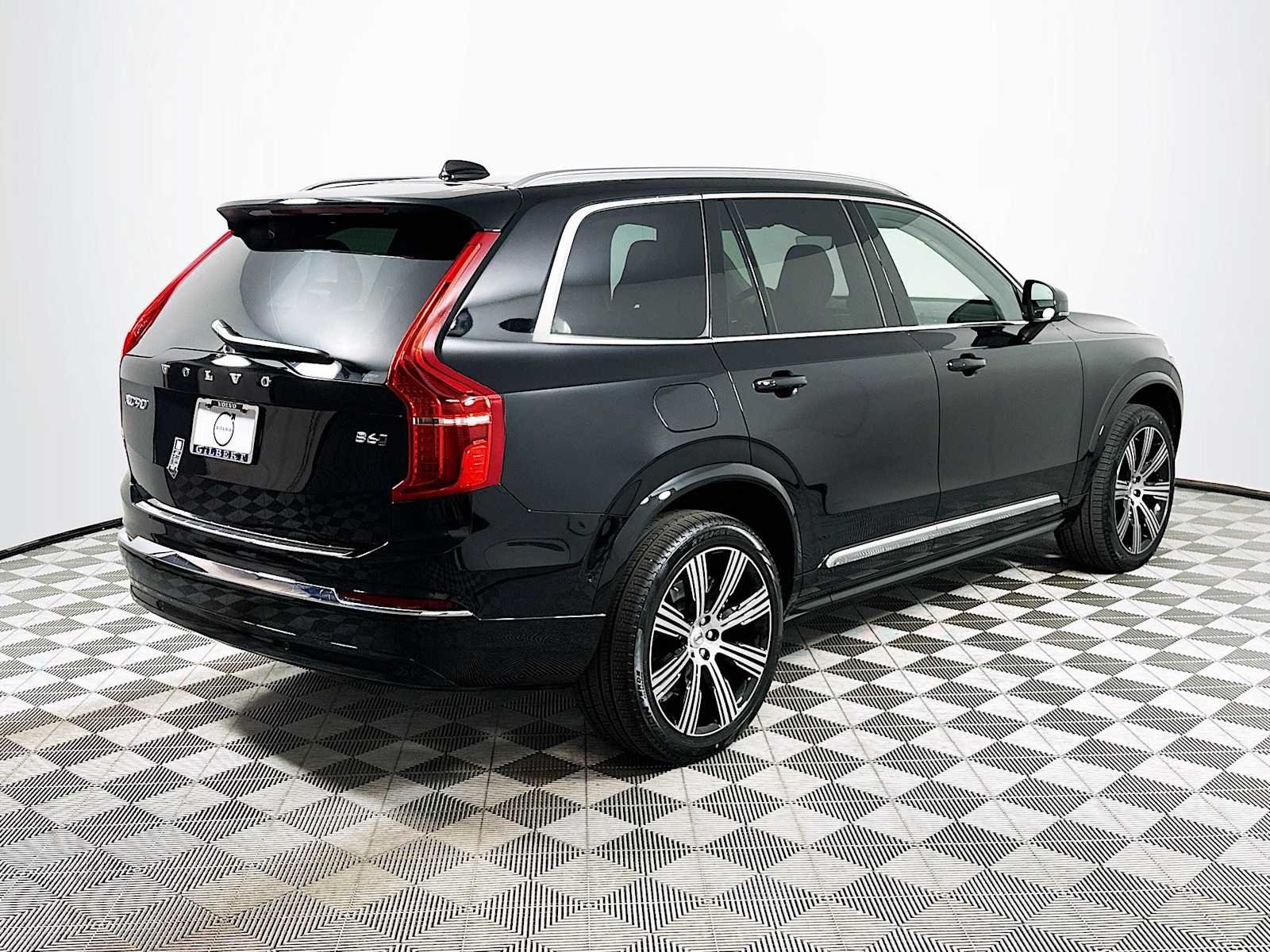 2025 Volvo XC90 Plus - Photo 6