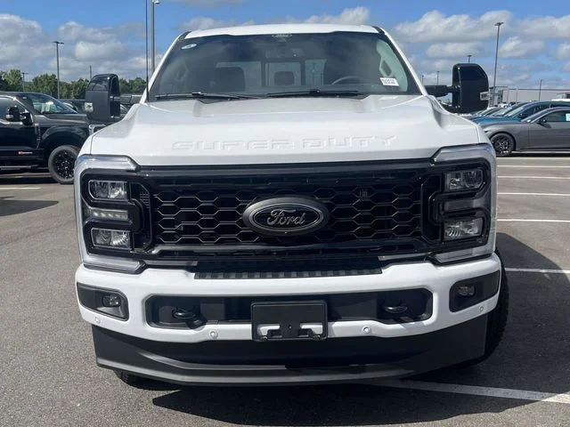 New 2026 Oxford White Ford Lariat image 6