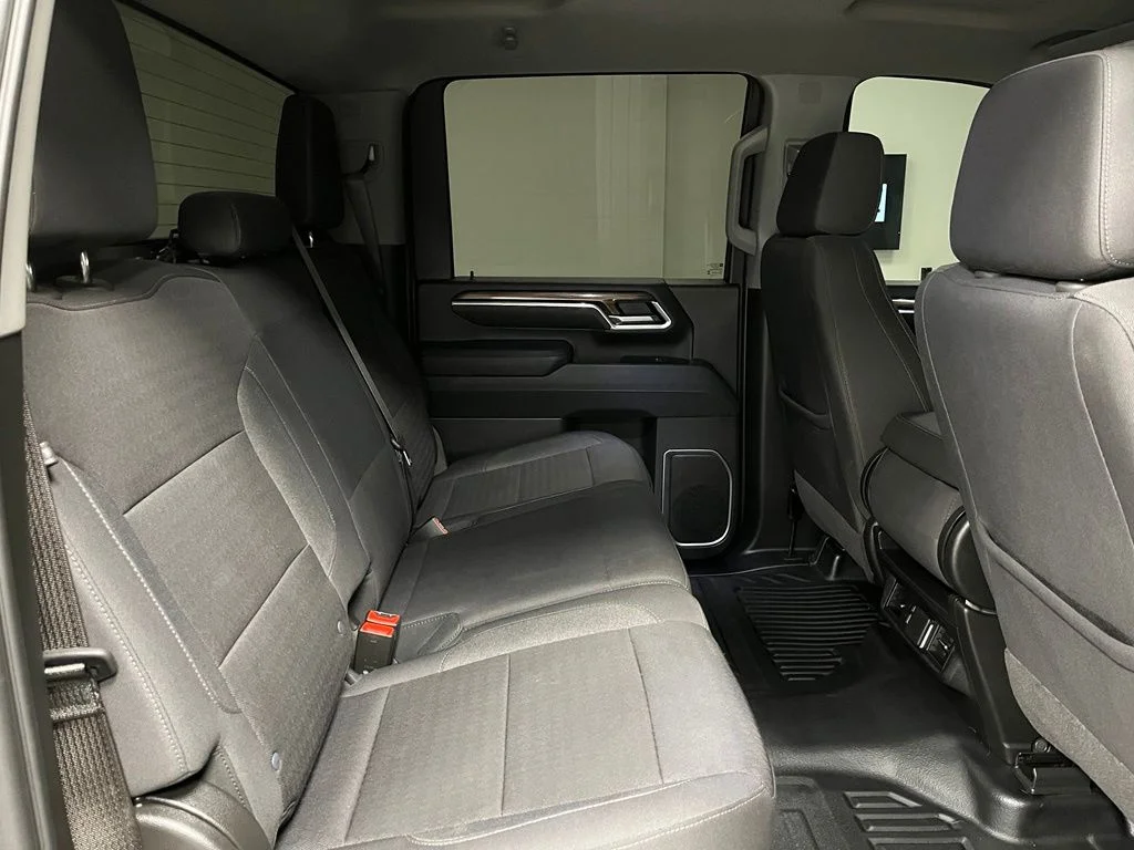 Used 2025 Gray Chevrolet LT image 52