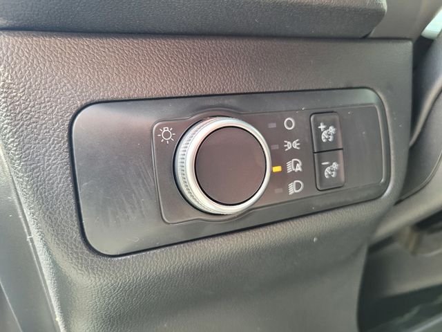 Used 2021 White Ford S image 19