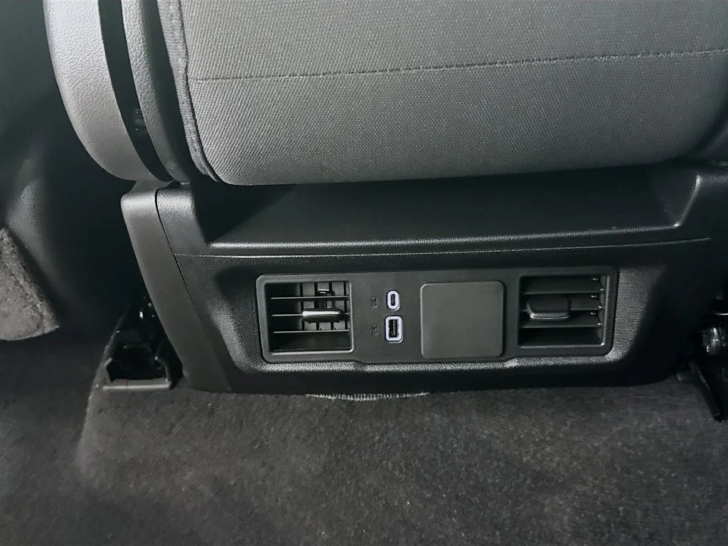 Used 2026 Black Chevrolet Custom image 23