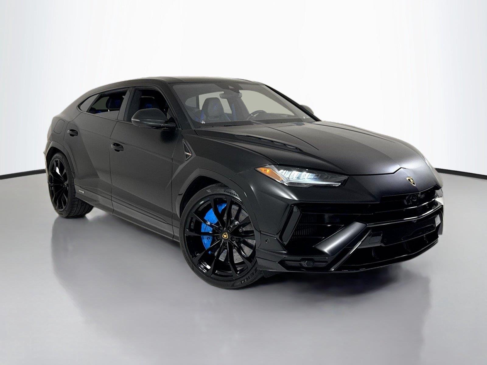 Used 2024 Nero Noctis Metallic Lamborghini S image 42