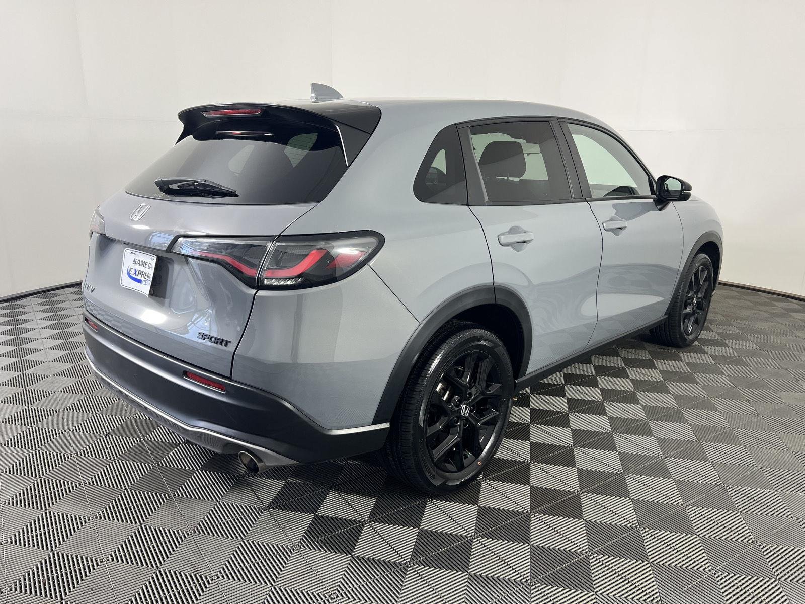 Used 2024 Urban Gray Pearl Honda Sport image 23