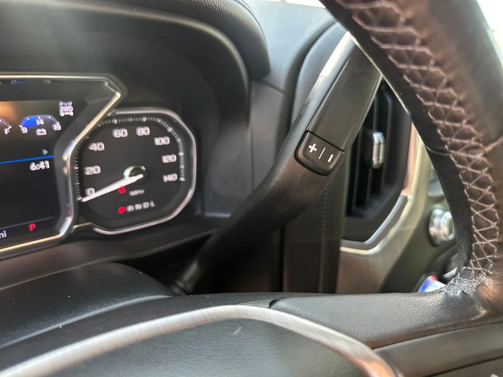 Used 2022 Gray GMC Denali image 26