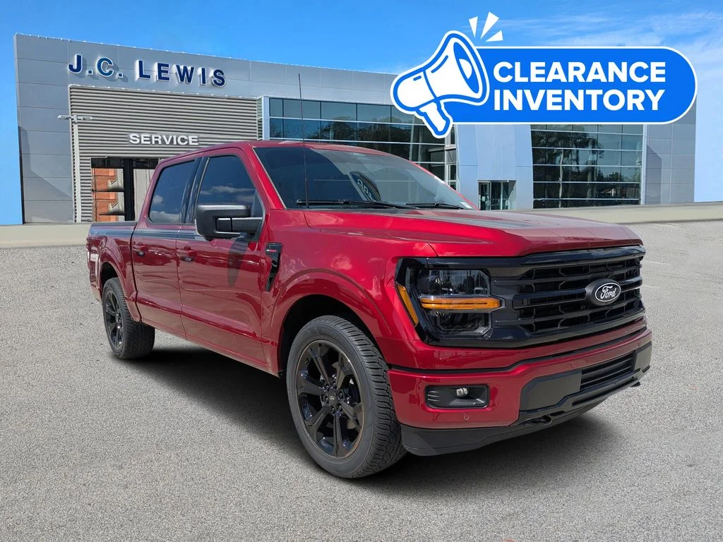 New 2026 Ruby Red Metallic Tinted Clearcoat Ford XLT image 1