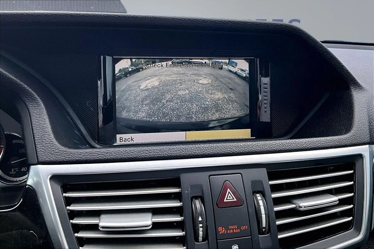 Used 2010 Black Mercedes-Benz  image 14