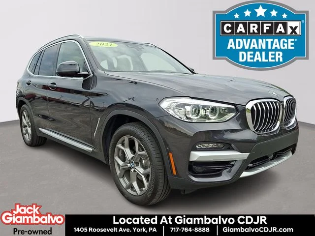 Used 2021 Gray BMW xDrive30i image 1