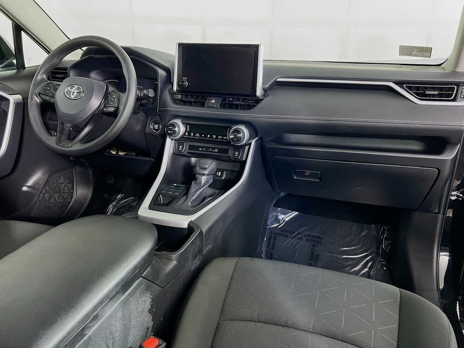 Used 2025 Midnight Black Metallic Toyota XLE image 28