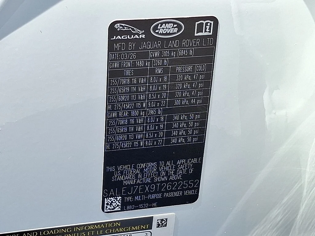New 2026 Fuji White Land Rover S image 18