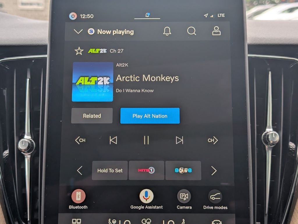 New 2026 Blue Volvo T8 Plus image 27