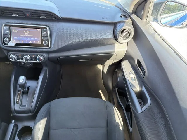 Used 2024 Blue Nissan S image 15