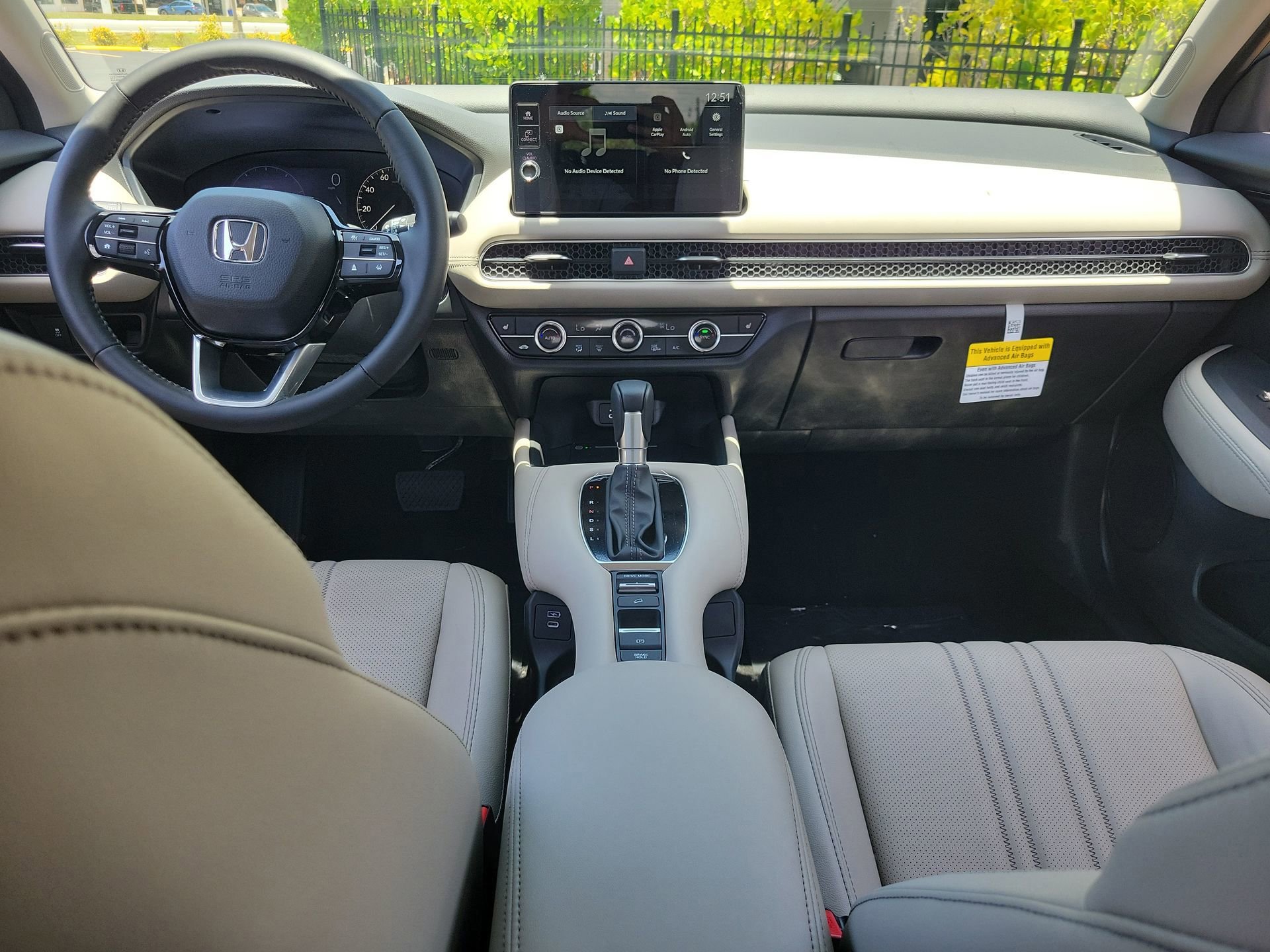 New 2027 Solar Silver Metallic Honda EX-L image 17