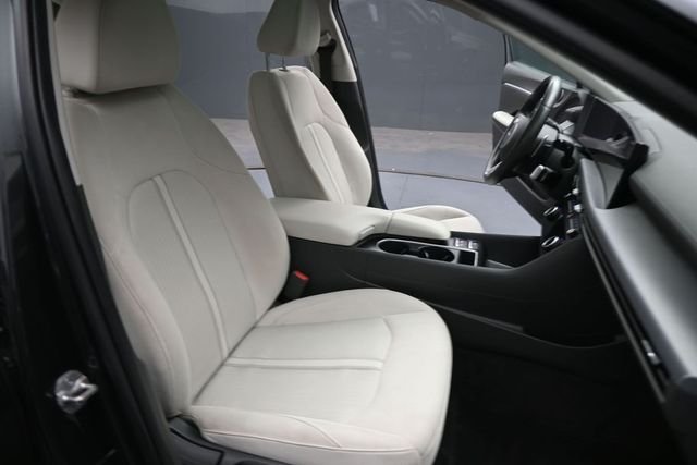 Used 2024 Gray Hyundai SEL image 24