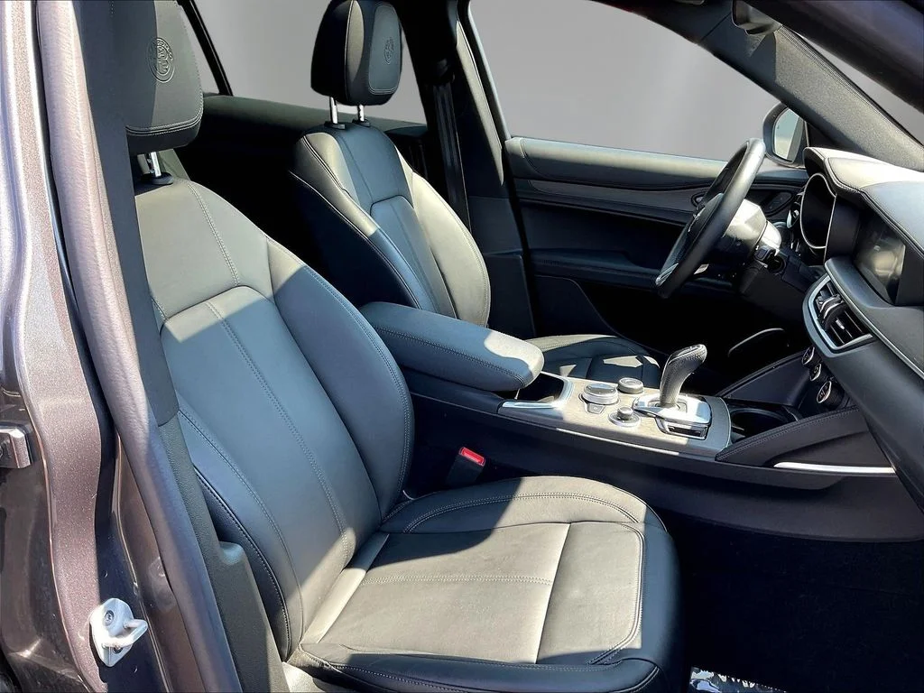 Used 2023 Gray Metallic Alfa Romeo Ti image 28