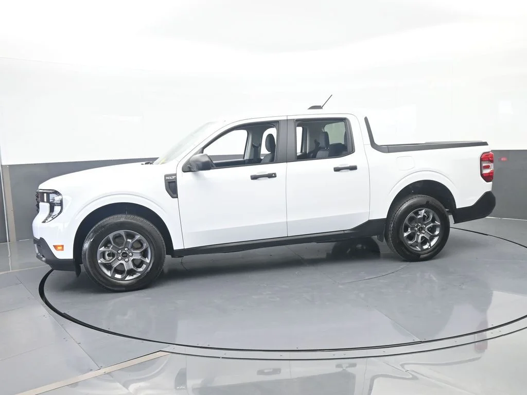 2025 Ford Maverick XLT AWD's photo