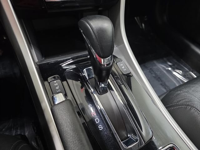 Used 2017 Gray Honda EX-L image 23