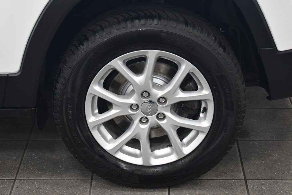 2016 Jeep Cherokee Latitude - Photo 12