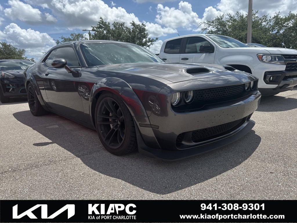 2020 Dodge Challenger SRT Hellcat Redeye Widebody Auto's photo