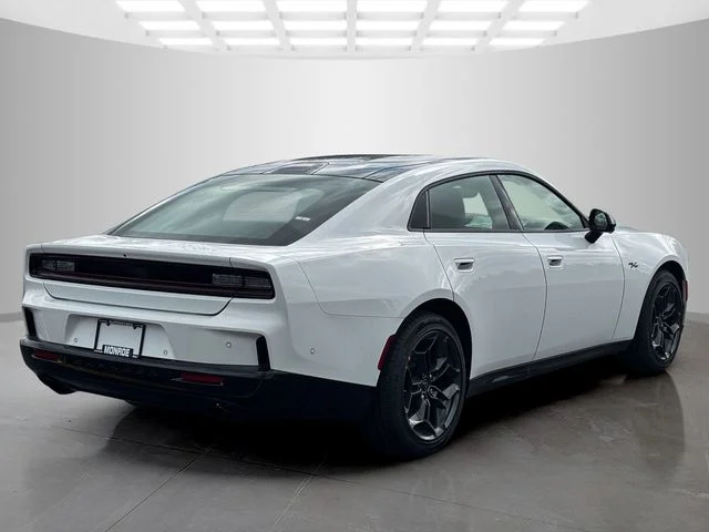 New 2026 White Knuckle Exterior Paint Dodge R/T image 7
